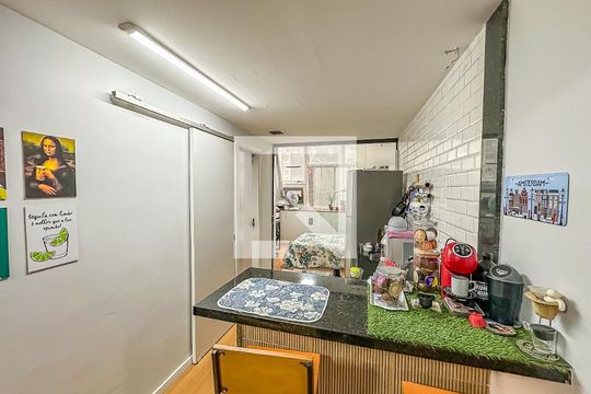 Studio de kitnet/studio à venda com 1 quarto, 30m² em Centro, Rio de Janeiro