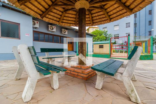 Área comum de apartamento à venda com 2 quartos, 53m² em Santo Antônio, Porto Alegre