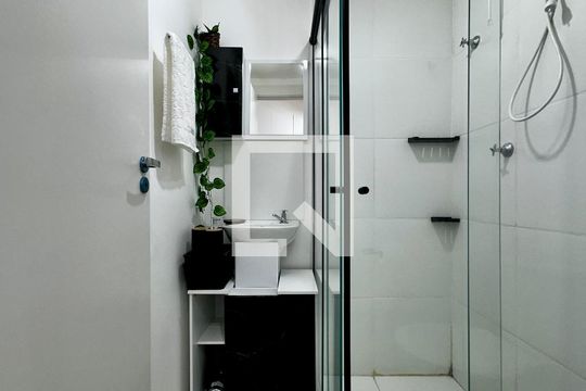 Banheiro Social de apartamento à venda com 1 quarto, 20m² em Jardim Aeroporto, São Paulo