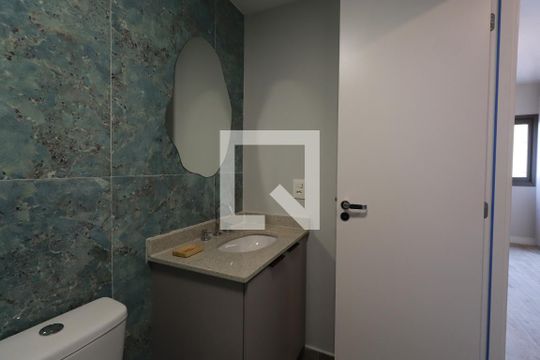 Banheiro de kitnet/studio para alugar com 1 quarto, 27m² em Vila Matilde, São Paulo