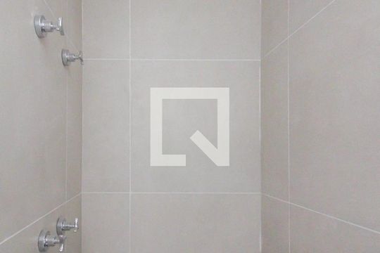 Banheiro de apartamento à venda com 3 quartos, 73m² em Gopouva, Guarulhos