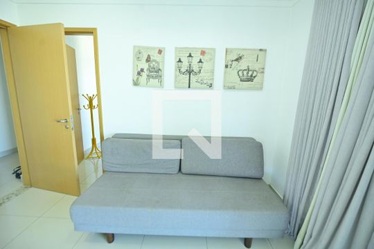 Sala de apartamento para alugar com 1 quarto, 46m² em Setor Bueno, Goiânia
