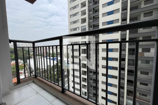 Varanda de kitnet/studio para alugar com 1 quarto, 32m² em Butantã, São Paulo