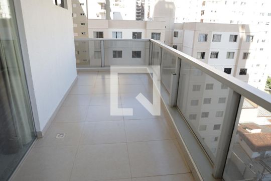 varanda de kitnet/studio para alugar com 1 quarto, 60m² em Setor Bueno, Goiânia