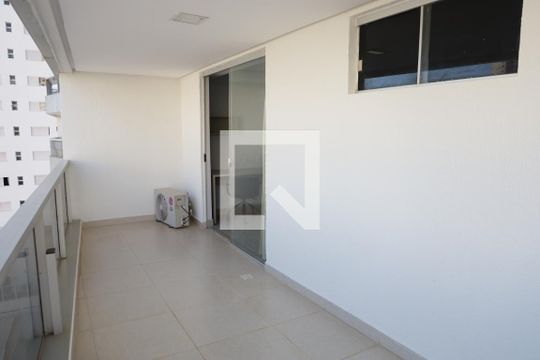 varanda de kitnet/studio para alugar com 1 quarto, 60m² em Setor Bueno, Goiânia