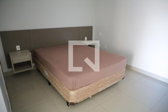 Quarto 1 de apartamento para alugar com 1 quarto, 60m² em Setor Bueno, Goiânia