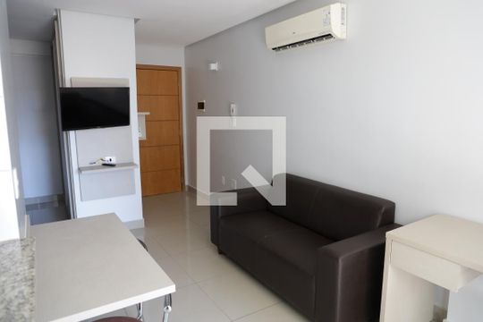 Apartamento para alugar com 1 quarto, 60m² em Setor Bueno, Goiânia