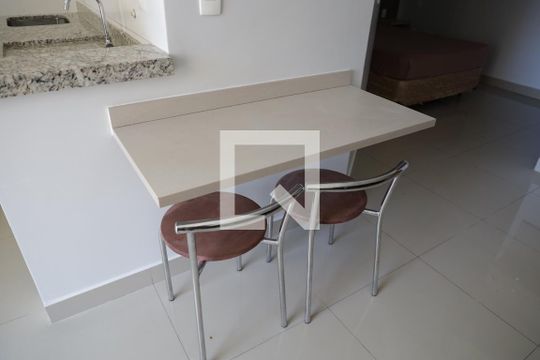 Sala de apartamento para alugar com 1 quarto, 60m² em Setor Bueno, Goiânia