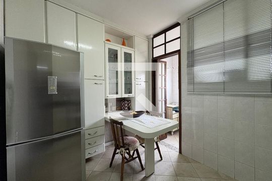 Cozinha de apartamento à venda com 3 quartos, 105m² em Vila Valparaíso, Santo André