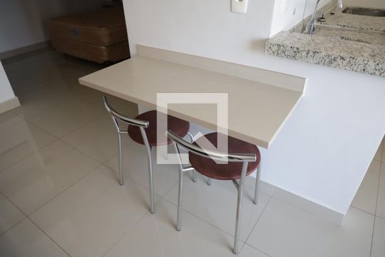 Sala de apartamento para alugar com 1 quarto, 60m² em Setor Bueno, Goiânia