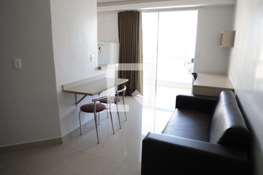Sala de apartamento para alugar com 1 quarto, 60m² em Setor Bueno, Goiânia