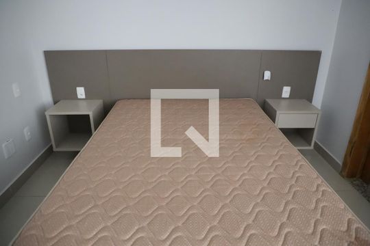 Suíte de apartamento para alugar com 1 quarto, 60m² em Setor Bueno, Goiânia