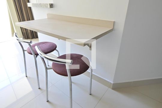 Sala de kitnet/studio para alugar com 1 quarto, 60m² em Setor Bueno, Goiânia