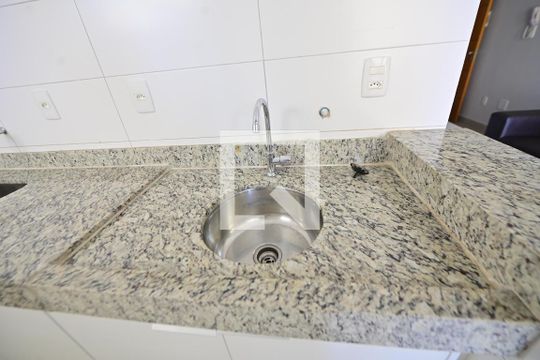 Cozinha de kitnet/studio para alugar com 1 quarto, 60m² em Setor Bueno, Goiânia