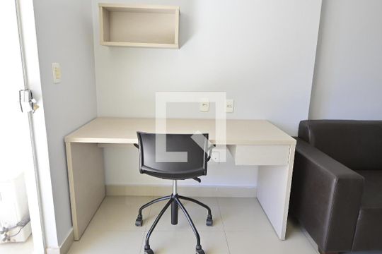 Sala de kitnet/studio para alugar com 1 quarto, 60m² em Setor Bueno, Goiânia