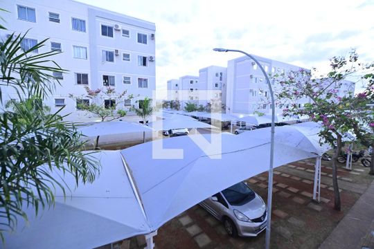 Vista Quarto 1 de apartamento para alugar com 2 quartos, 48m² em Setor Perim, Goiânia