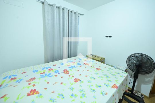 Quarto 2 de apartamento para alugar com 2 quartos, 48m² em Setor Perim, Goiânia