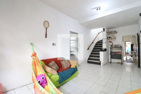 Sala de casa à venda com 3 quartos, 135m² em Alto de Pinheiros, São Paulo