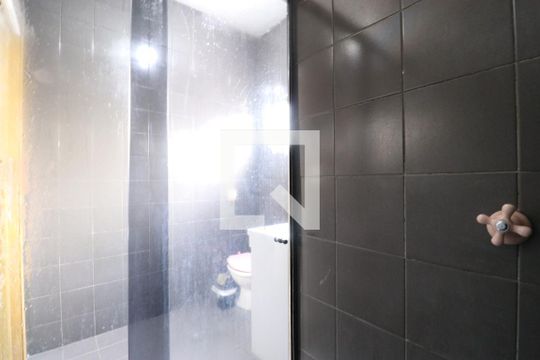 Banheiro de casa à venda com 3 quartos, 135m² em Alto de Pinheiros, São Paulo