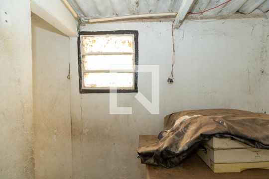 QUARTO2 de casa à venda com 2 quartos, 316m² em Salgado Filho, Belo Horizonte