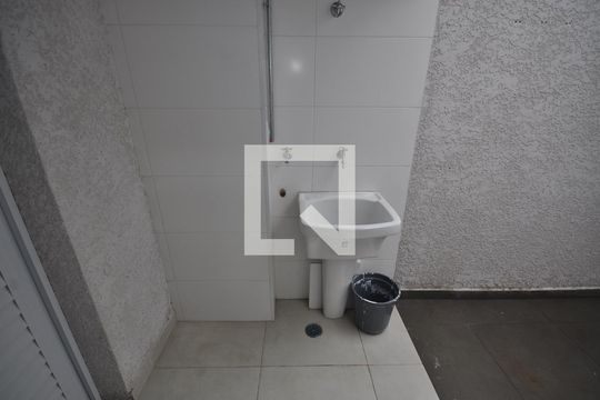Área de serviço de apartamento à venda com 2 quartos, 62m² em Vila Medeiros, São Paulo