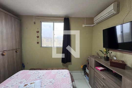 Quarto 2 de apartamento para alugar com 2 quartos, 55m² em Campina, São Leopoldo