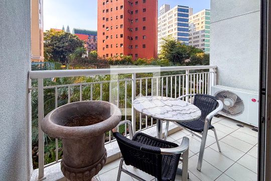 Varanda da Sala de apartamento para alugar com 1 quarto, 48m² em Moema, São Paulo