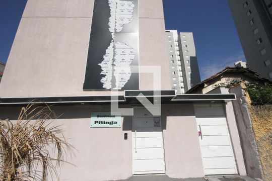Fachada de kitnet/studio para alugar com 1 quarto, 30m² em Vila Lucia, São Paulo