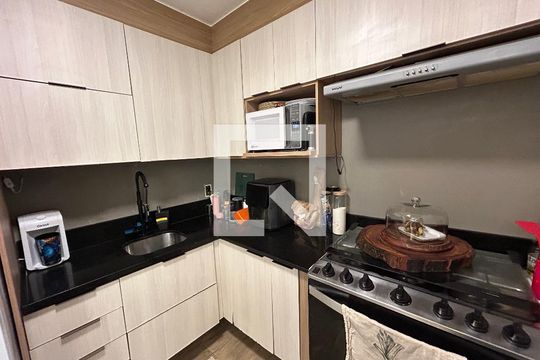 Cozinha de apartamento à venda com 2 quartos, 90m² em Vila Valqueire, Rio de Janeiro