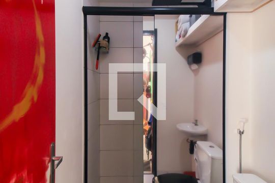 Banheiro Social de apartamento para alugar com 1 quarto, 27m² em Brás, São Paulo