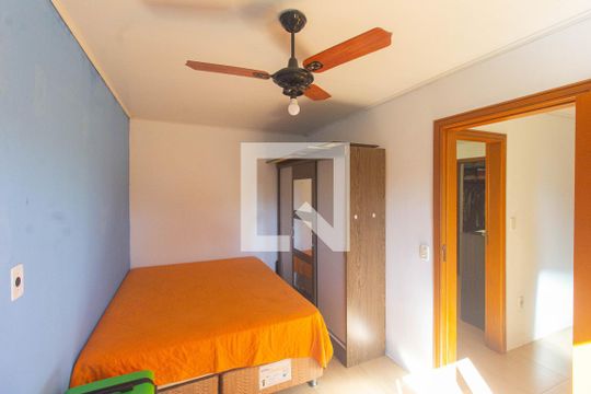 Quarto  de casa à venda com 3 quartos, 220m² em Campestre, São Leopoldo