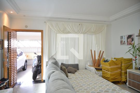 Sala de casa à venda com 3 quartos, 300m² em Vila Guiomar, Santo André