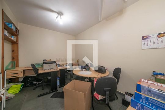Escritório de casa à venda com 3 quartos, 260m² em Parque Jabaquara, São Paulo