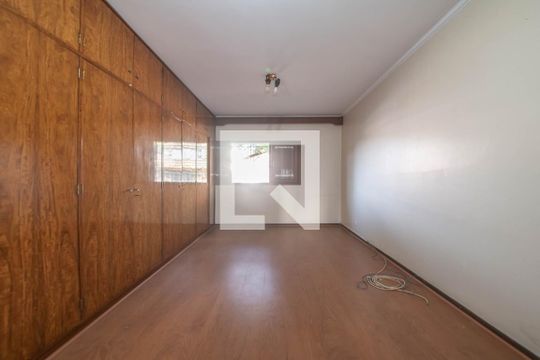 Quarto 3 de casa à venda com 3 quartos, 260m² em Parque Jabaquara, São Paulo