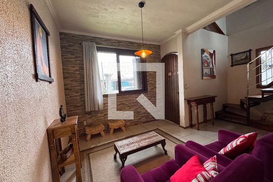 Sala de casa à venda com 3 quartos, 150m² em Santos Dumont, São Leopoldo