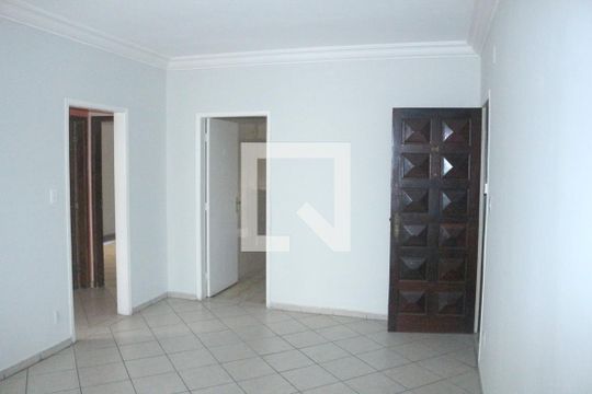 Apartamento para alugar com 2 quartos, 74m² em Osvaldo Cruz, São Caetano do Sul