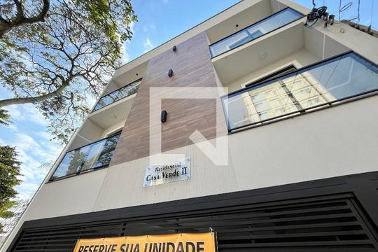 Fachada de apartamento para alugar com 1 quarto, 30m² em Parque Peruche, São Paulo