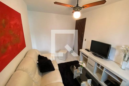 Sala de apartamento para alugar com 2 quartos, 50m² em Pechincha, Rio de Janeiro