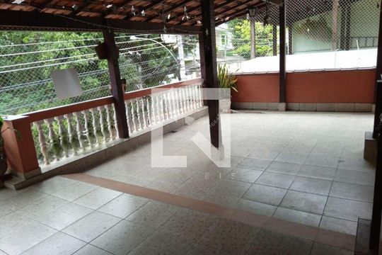 Casa à venda com 3 quartos, 330m² em Freguesia (Jacarepaguá), Rio de Janeiro