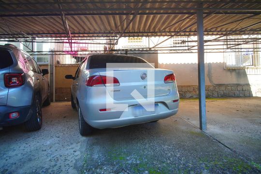 Garagem de apartamento à venda com 3 quartos, 77m² em Sarandi, Porto Alegre