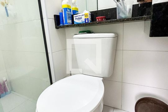 Banheiro da Suíte de apartamento para alugar com 1 quarto, 27m² em Jardim Caravelas, São Paulo
