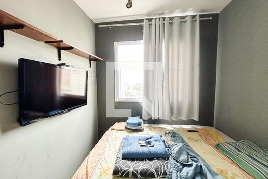 Suíte de apartamento para alugar com 1 quarto, 27m² em Jardim Caravelas, São Paulo