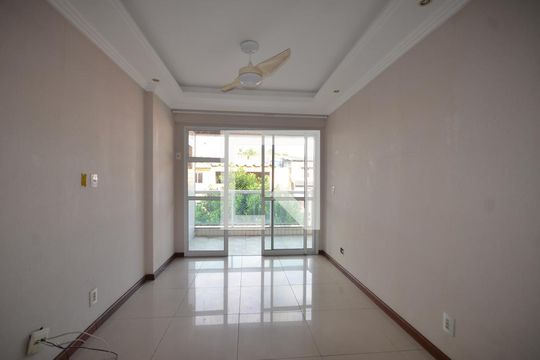 Apartamento à venda com 2 quartos, 114m² em Vila Valqueire, Rio de Janeiro