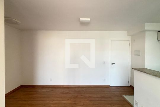 Sala  de apartamento à venda com 3 quartos, 75m² em Parque das Nações, Santo André