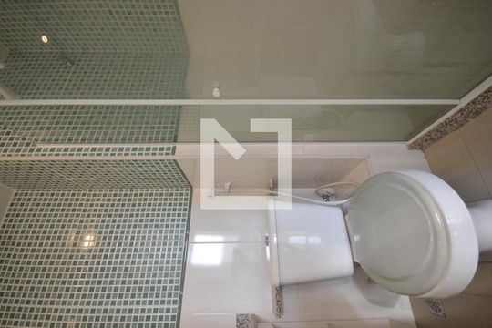 Banheiro da Suite de apartamento à venda com 2 quartos, 75m² em Vila Valqueire, Rio de Janeiro