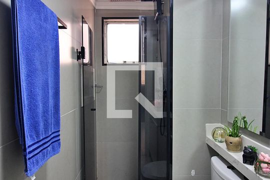 Banheiro Social de apartamento à venda com 2 quartos, 60m² em Paulicéia, São Bernardo do Campo