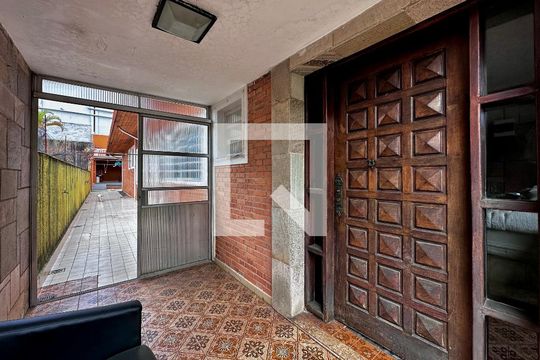 Entrada Casa de casa à venda com 5 quartos, 430m² em Chácara Monte Alegre, São Paulo