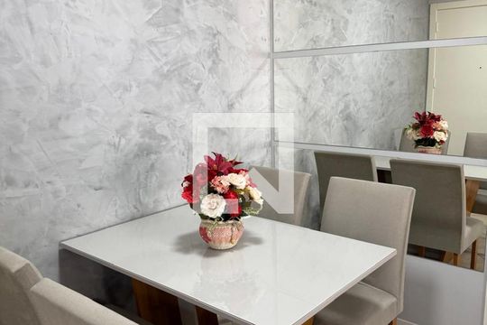 Sala de apartamento à venda com 2 quartos, 81m² em Santo Antônio, Porto Alegre