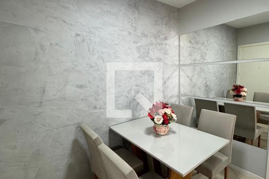 Sala de apartamento à venda com 2 quartos, 81m² em Santo Antônio, Porto Alegre