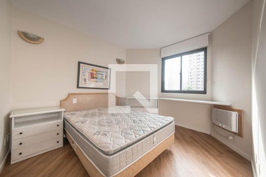 Quarto de apartamento para alugar com 1 quarto, 37m² em Brooklin Novo, São Paulo